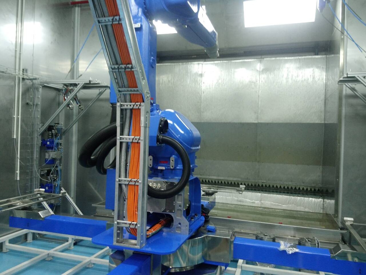 บูธพ่นสีระบบม่านน้ำ